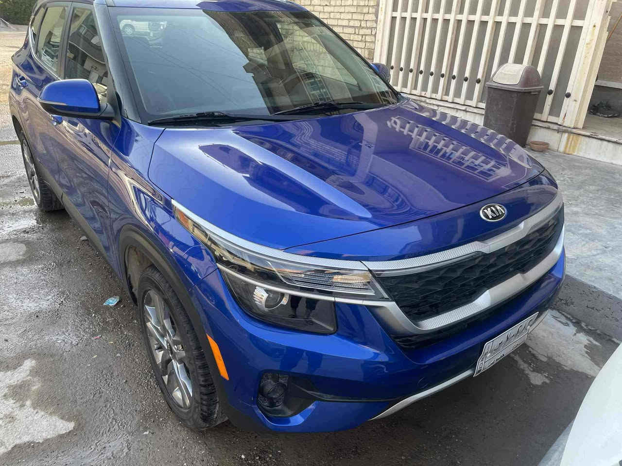 سلام عليكم للبيع أو المراوس حسب القناعه كيا سيليتوس موديل 21 امريكي محرك ألفين دوش ماشيه 33 حادث قبق جنطه وجاملغ 
***********
