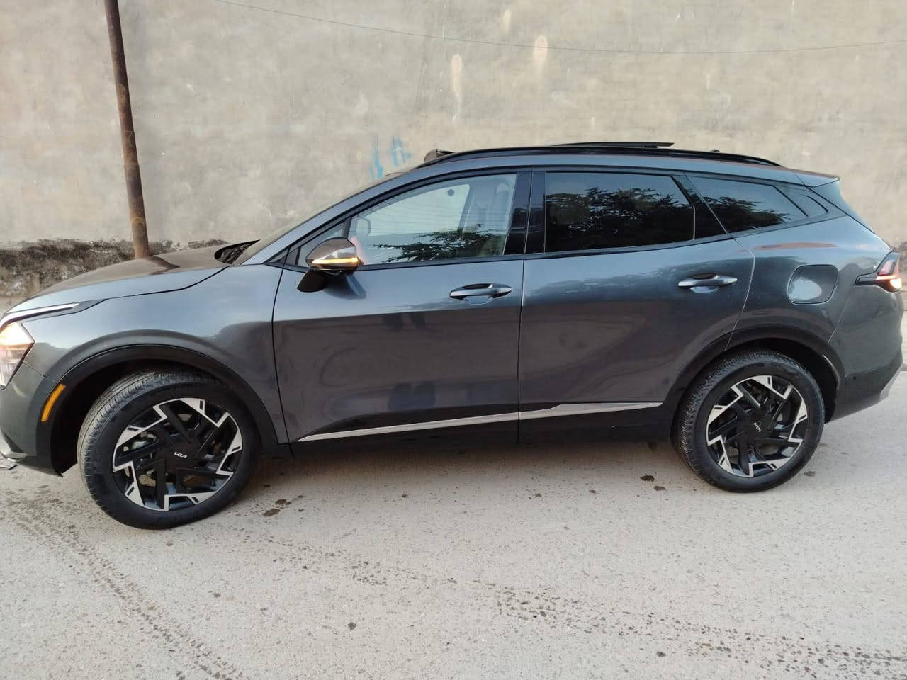 سبورتج 2024 sx برستيج فول مواصفات1 /1 ماشيه ١٩ الف بدون ارباك فقط كشنات وبرده طاكات
السعر ١٦٥٠٠ $
***********
