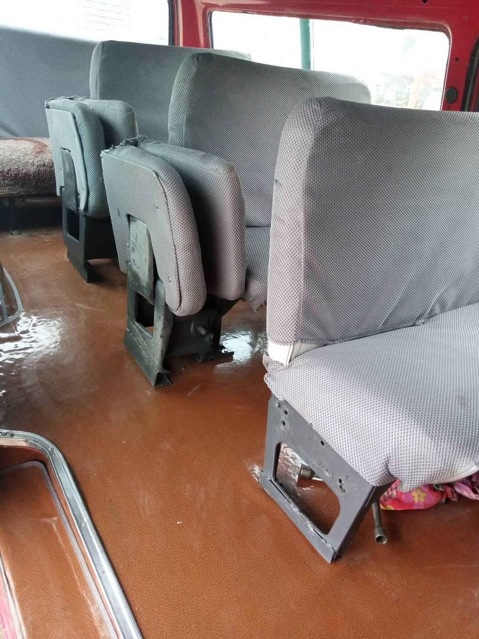 السلام عليكم مازدا للبيع مكينه وكير كاز مكينه عالسحك سياره جاهزه سعر 47 بها مجال ***********
