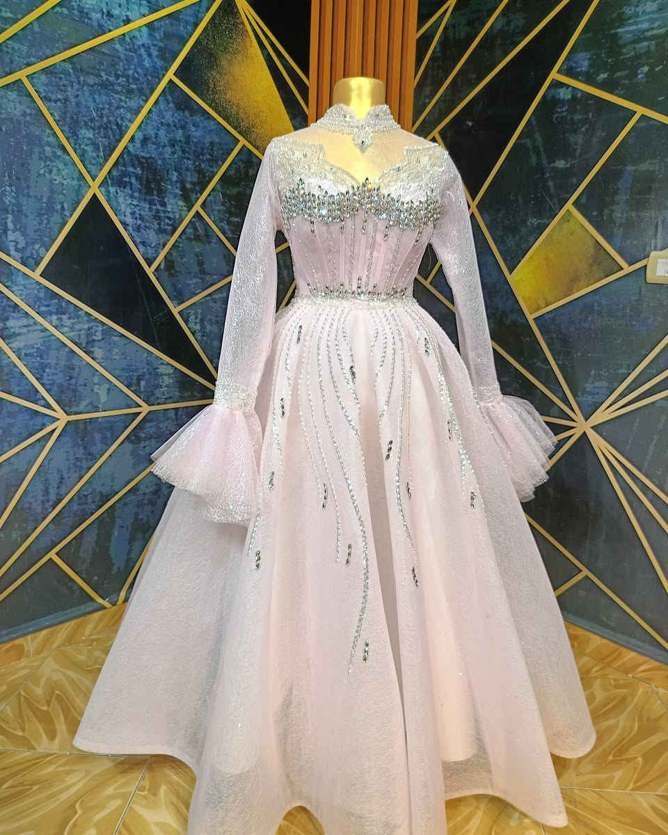 تألقي بأجمل فساتين سواريه ✨💃
تصاميم راقية بتفاصيل فخمة تناسب كل ذوق 😍

كل فستان معمول بعناية عشان يبرز أنوثتك ويخلي حضورك مميز في أي مناسبة 👑
ستايلات متنوعة بين الكلاسيك والعصري… اختاري اللي يعبر عنك 💎

خلي إطلالتك تحكي عنك بدون كلام 🔥
اطلبي دلوقتي واستلمي بأسرع وقت 👇

#فساتين_سواريه #فستان_سهره #أناقه #موضه #ستايل #فساتين #fashion #eveningdress


**إذا كنت صاحب هذا الإعلان وتريد حذفه لأي سبب، رجاءا أرسل رسالة إلى الدعم الفني**