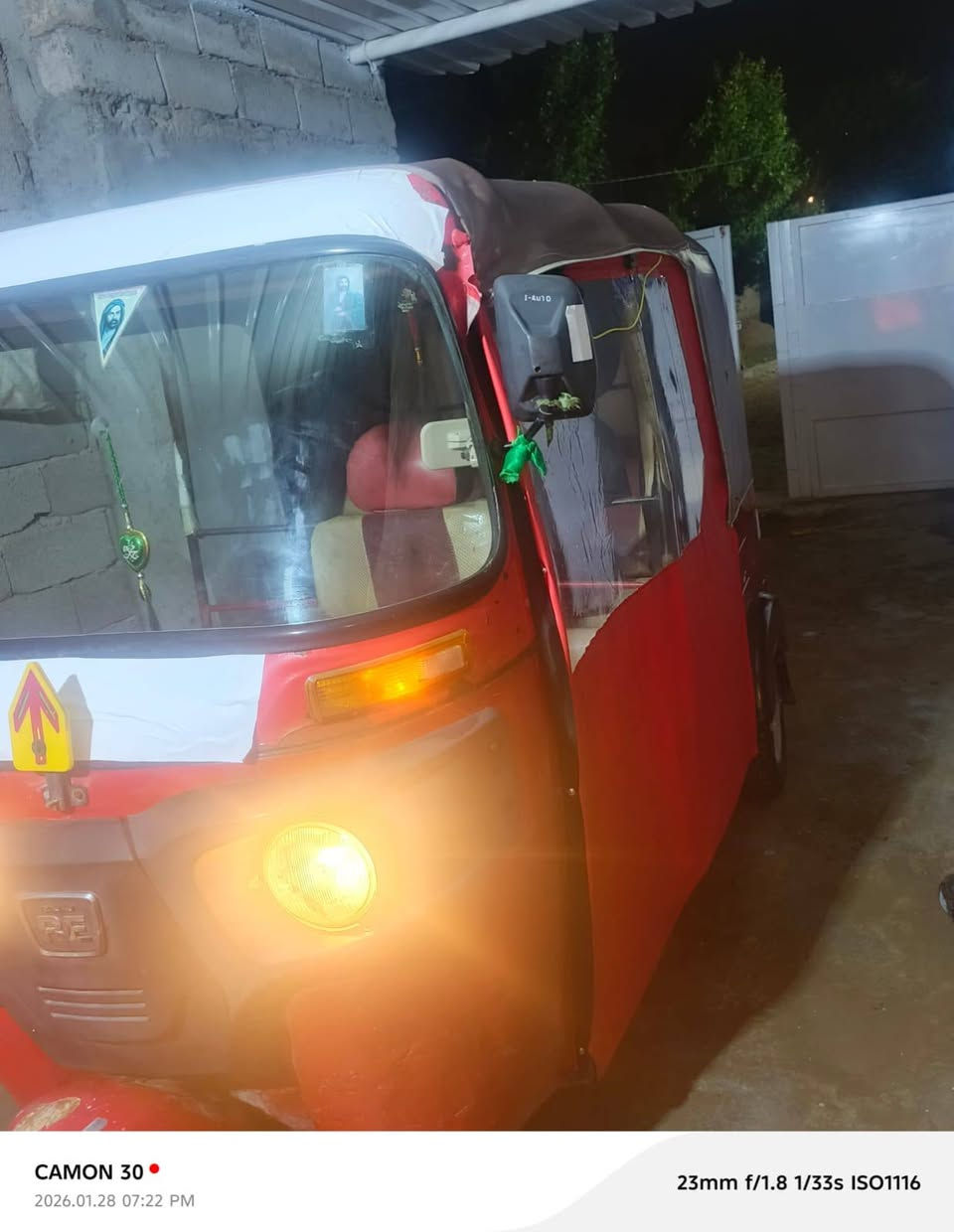 سلام عليكم تكتك للبيع موديل 17مكينه لا تنقص ولا تبخر تخم تايرات جديد كهربائيات كلها شغاله تكتك خير من الله مال شغل ***********
