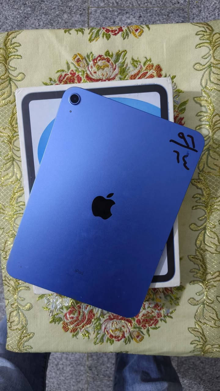 Galaxy Z Fold6 عندي موبايل ذاكرة 256 ضمان عين الفهد  سعره مليون وبي مجال 
وعندي ايباد 10 ذاكرة 64 بطاريته 96 ويا كارتون فقط سعره 350 وبي مجال قليل  
بغداد ***********
