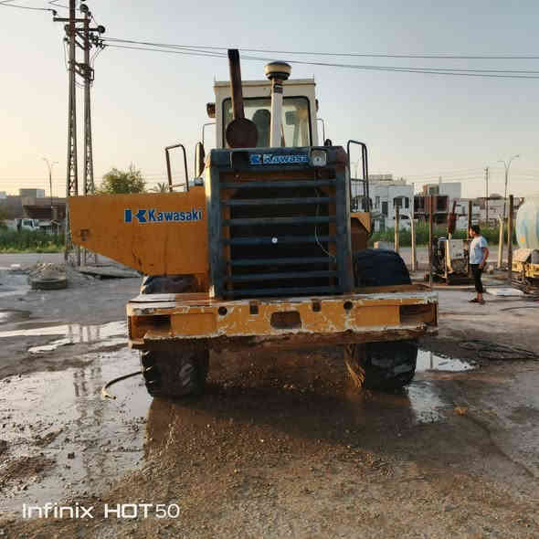 سلام عليكم ورحمة وبركاته
عندي شفل كاوسكي حجم 80. موديل 95.
شفل جديد محرك نضيف رقم منفيس
السعر 170بي مجال محرك كمنز 
داش ثري رقم الهاتف ***********
العنوان ديالى بعقوبه
