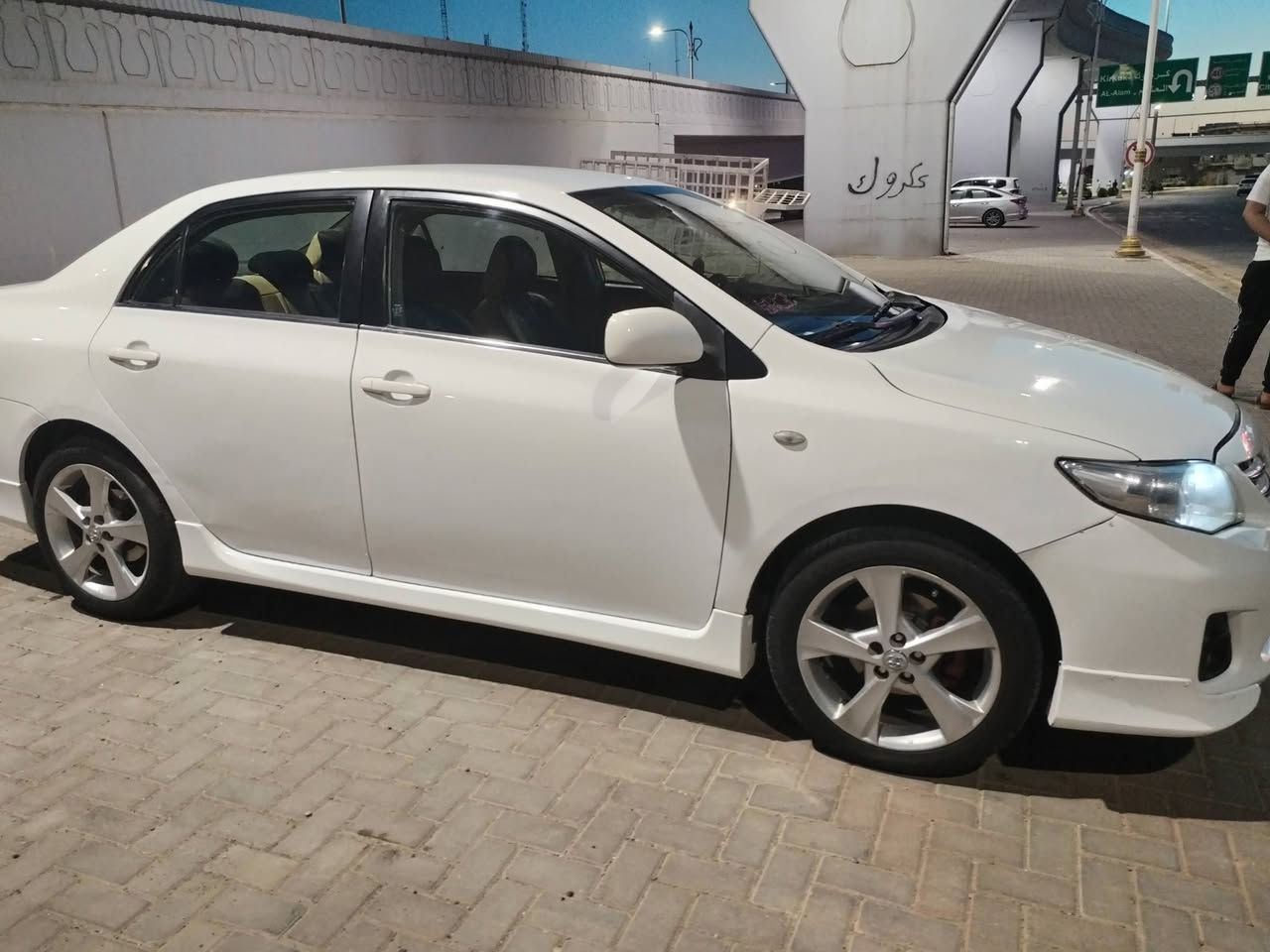 كورلا 2011 خليجي الشركة العامه 1800 محرك كير تخم تاير باتري جديد
ويل 17
مكفولا بدون صبغ بقط بارد مكانين
ارضيه جلد دوشمه جلد
السيارة حيل نضيفه السعر (127)وبيها مجال
***********
المكان العلم رقم بغداد بسمي
