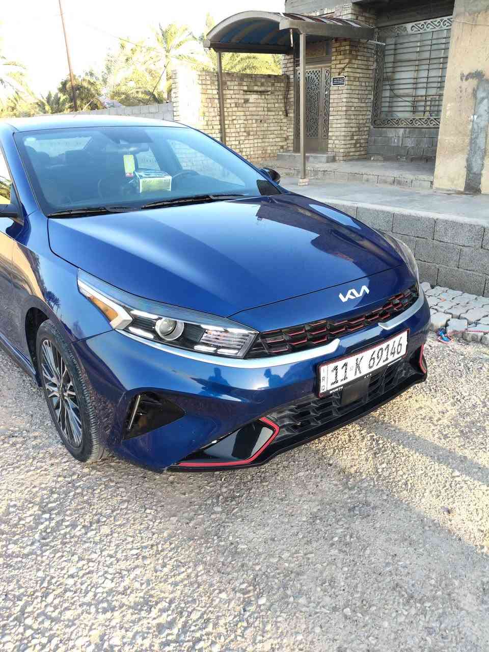 السلام عليكم كي فورتي 2024 ماشيه 13000 الف سيارة جديد بعده وراد أمريكي تبديل باب خلف الصدر فقط بدون تكم بدون كلشي سيارة معوقين بسمي سعره 165.  وبيه مجال اتصل على ***********
