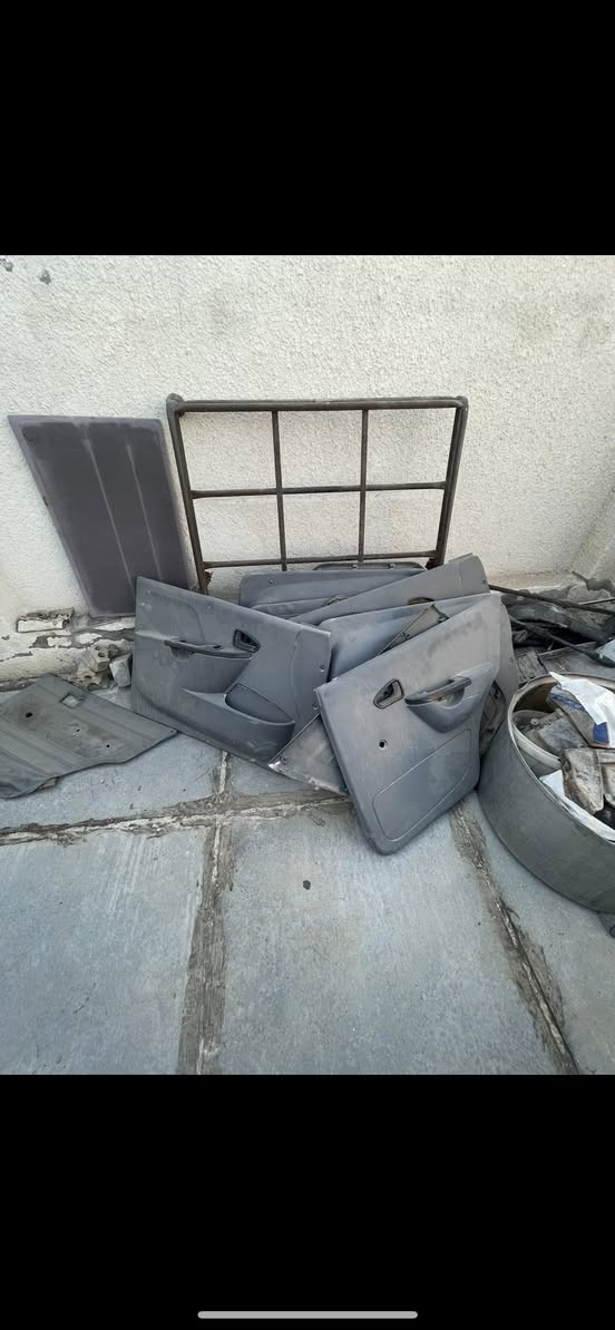 سلام عليكم غراض للبيع مكاني بـغداد *********** توصيل ماكو
