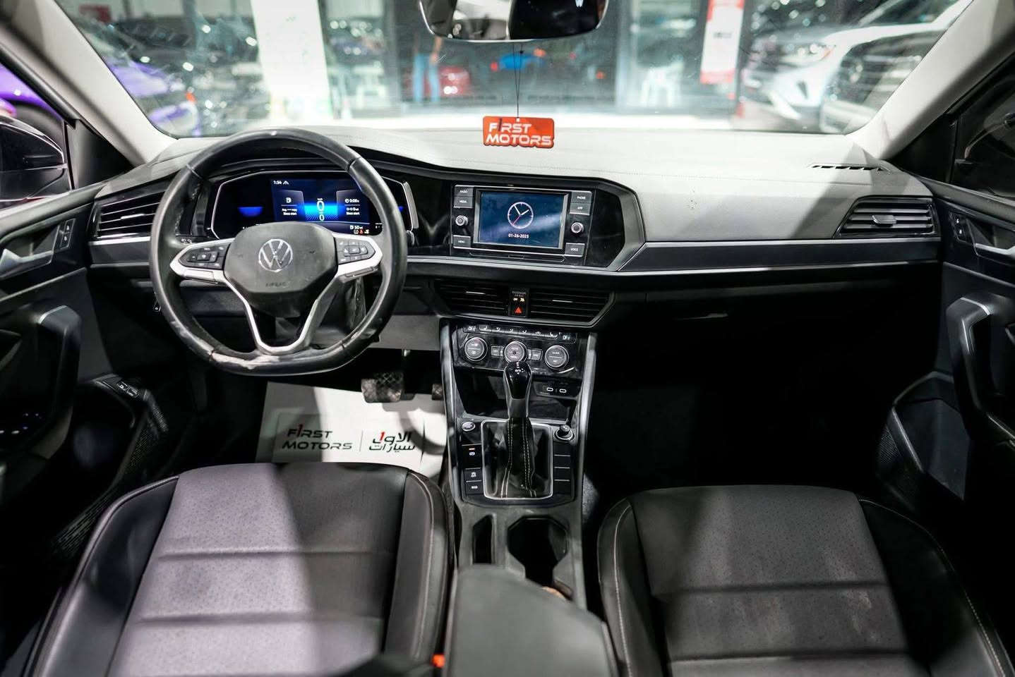 VW JETTA SE 2023✈️
engine 15T- Turbo 
ژمارە کاتی 
ماوەی روشتن 15 هزار 
بونیت و جمالغ بویاغه 
بێ ناوگرتن 
ئێرباگ سوکان سیستەم
موسفاتی ....
بەسمە , کامیرە , حساس , بانوراما 
گێر و مەکینە کارەبایات هەمووی بە شەرت
نرخی 165 وەرقە 
📍شوێن هەولێر 
~~~~~~~~~~
0751 2004 377
0750 397 7815
~~~~~~~~~~
VW JETTA SE 2023✈️
Engine 15T-Turbo
رقم کاتي 
ماشي 15 الف 
بیها بونت و جملغ صبغ 
بدون داخل 
ایرباک ستیرن سیستم 
موصفات ...
 بصمة , کامیرة , حساس , بانوراما 
کیر محرک کهربائي کل بشرط 
سعر 165 ورقە 
📍مکان سیارة اربیل أربيل, العراق
