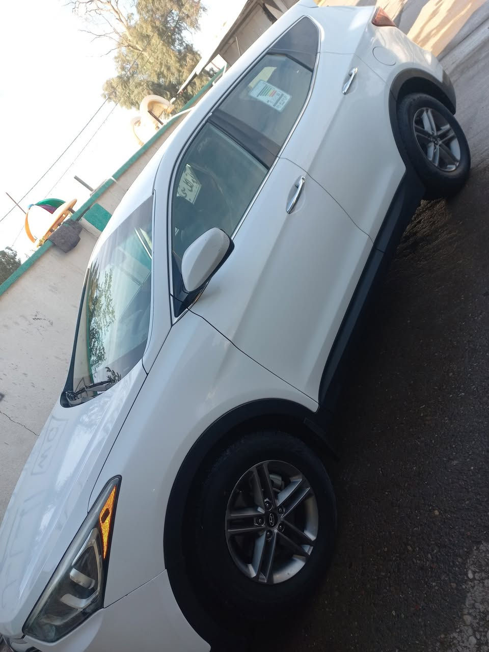 السلام عليكم مكلف بلنشر
سنتافي للبيع موديل ١٨
بغداد محرك ٢٤٠٠
اربع استندر 
وارد أمريكي 
العنوان بغداد ابودشير 
***********
