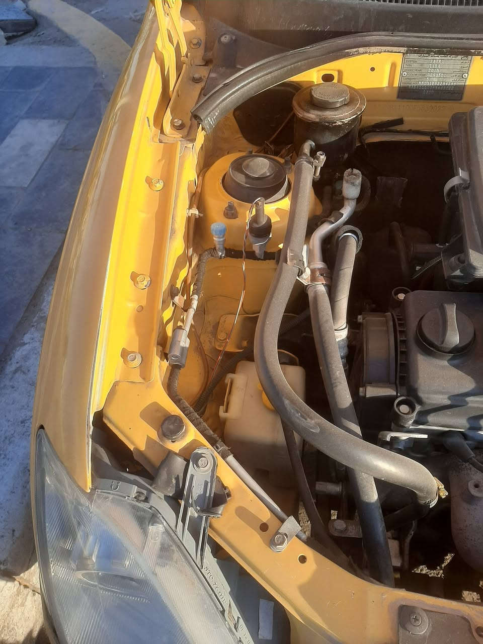 سلام عليكم طيبا 2015 مابيه صبغ گير محرك خير من الله بيهه فقط بارد بل باب  الايمن موضح بل صوره السعر 38وبيهه مجال حك الجيه العنوان مدينه الصدر قرب كسره وعطش للاستفسار الاتصال عله الرقم ***********
