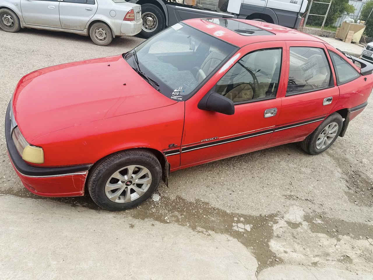 للبيع سيارة فكترا
موديل 92
اللون احمر (دم الغزال)
رقم الماني
سنوية عظم 
كوبون بانزين موجود ورقي
محرك 20 جنطة
ويل كب مع تخم تايرات جديد
بدون صبغ فقط تقحيل خفيف 
محرك شرط بدون نفخ او صرف
شاشة + كاميرا خلفية
سيارة جاهزة مكان موصل-
بعشيقة -خورسيباط
سعره سيارة35 وبيه مجال
***********
***********
