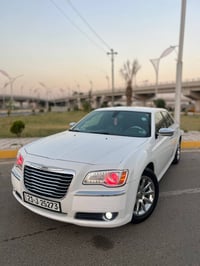 اوبامة 2012 • ماشيه 180 الف • مكفولة