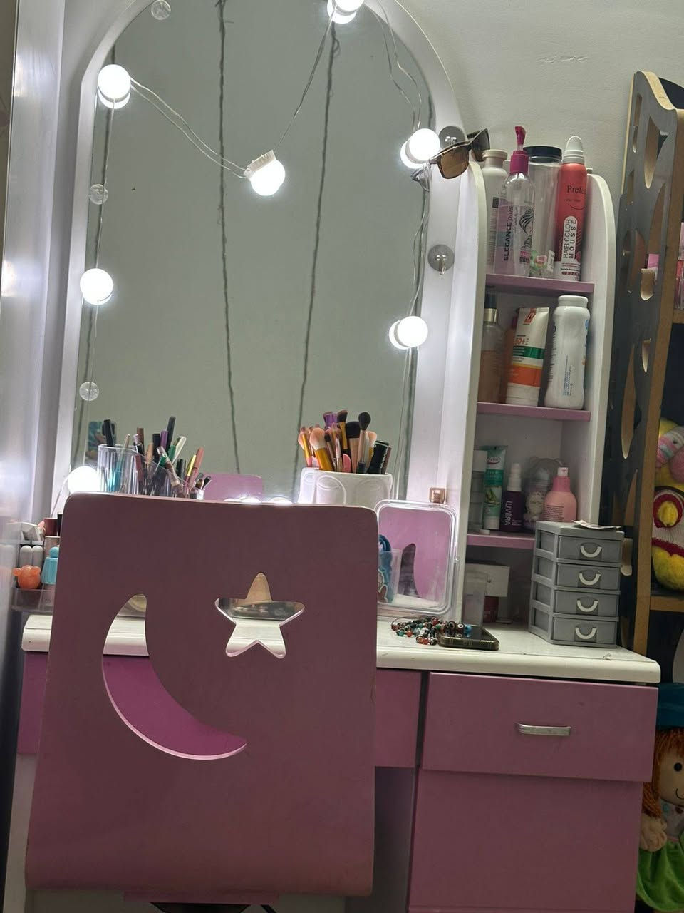 غرفه بناتيه اي ضرر مابيهه خشب تكمه كامله و مكمله ب200 و بي مجال بسيط جدآ و بدون جربايه


**إذا كنت صاحب هذا الإعلان وتريد حذفه لأي سبب، رجاءا أرسل رسالة إلى الدعم الفني**