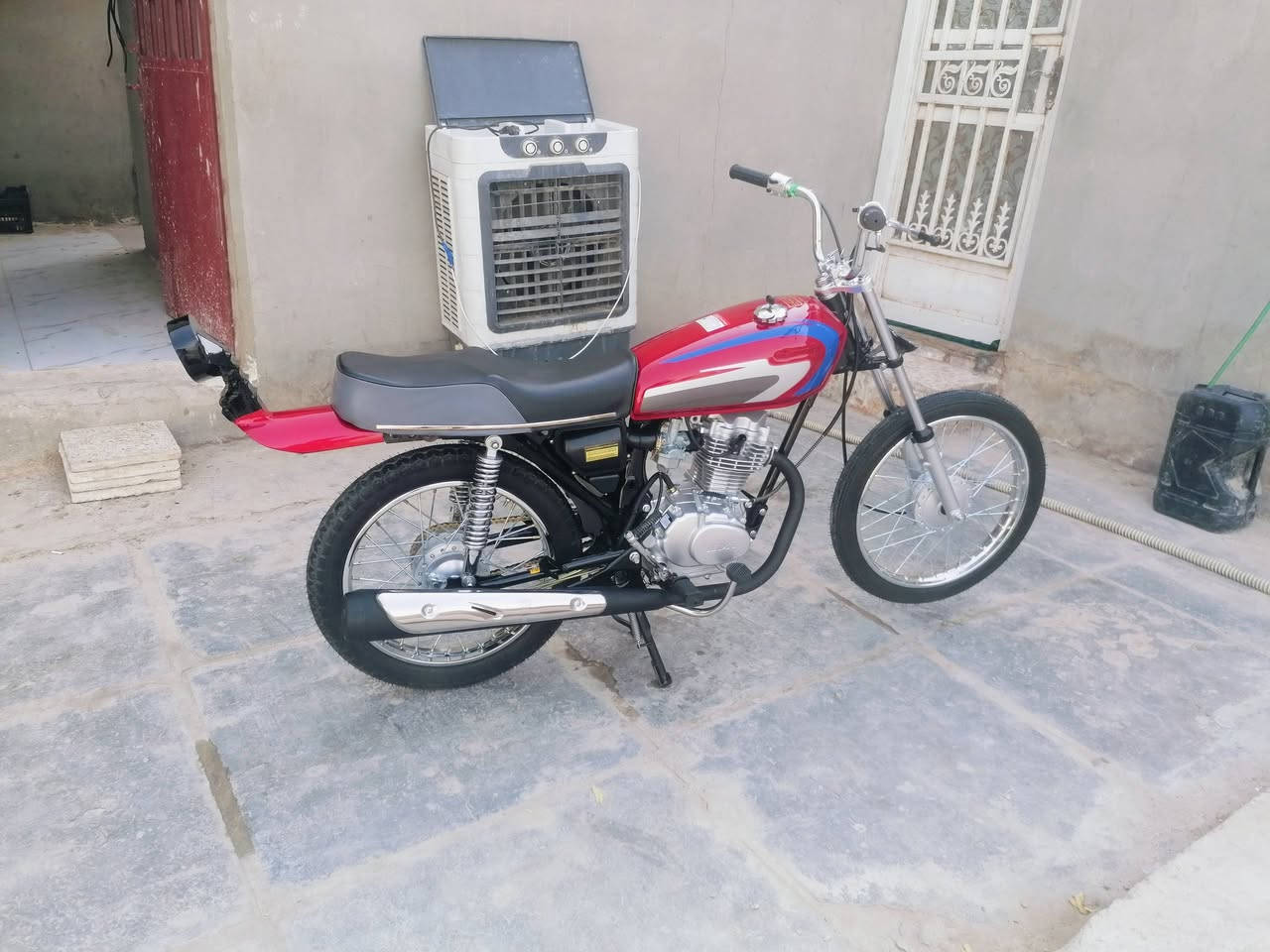 سلام عليكم  دراجه تعمير جديد تفيلس مافيلسه شاصي 21نامه شلامجه وكيل نوار لسعر مليون وبيه مجال لمو شراي لا يراسل فدوة اروحلكم💞


**إذا كنت صاحب هذا الإعلان وتريد حذفه لأي سبب، رجاءا أرسل رسالة إلى الدعم الفني**