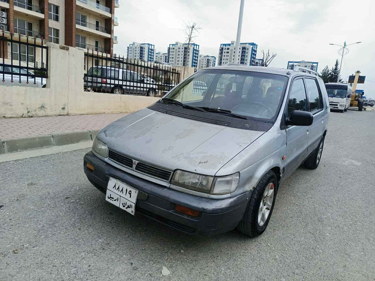 مسیوبۆشی گلاند،،مۆدێل 1993،،گێڕعادی،حەوت کورسی،،
سیاحی،،،عائیلی
بێ لێدران،،بێ بۆیاغ،،
تەبرید،،جام کارەبا،،،
قفڵ مەرکەزی،،سڵاید،،
پاوەر،،ویل کەپ،،،
کارەبایی جائیزە،،گێڕو مکینە بەشەرت مەزبوتە،،،،
تەحویل،،غرامە،بەشەرت
سعری،،، 36 موعامەلە،،،
گۆڕینەوە ئەکەم،،،،
هی من نیە تەلەفون بۆ خاوەنی بکەن جوابی کۆمێنت و مەسج نادەمەوە 
***********
