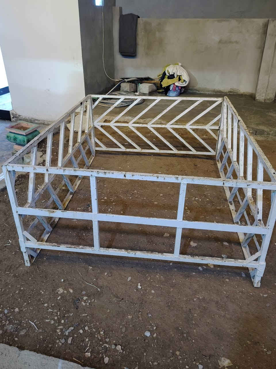 اخوان عندي هاي محجل لبيع هذا رقمي ***********
