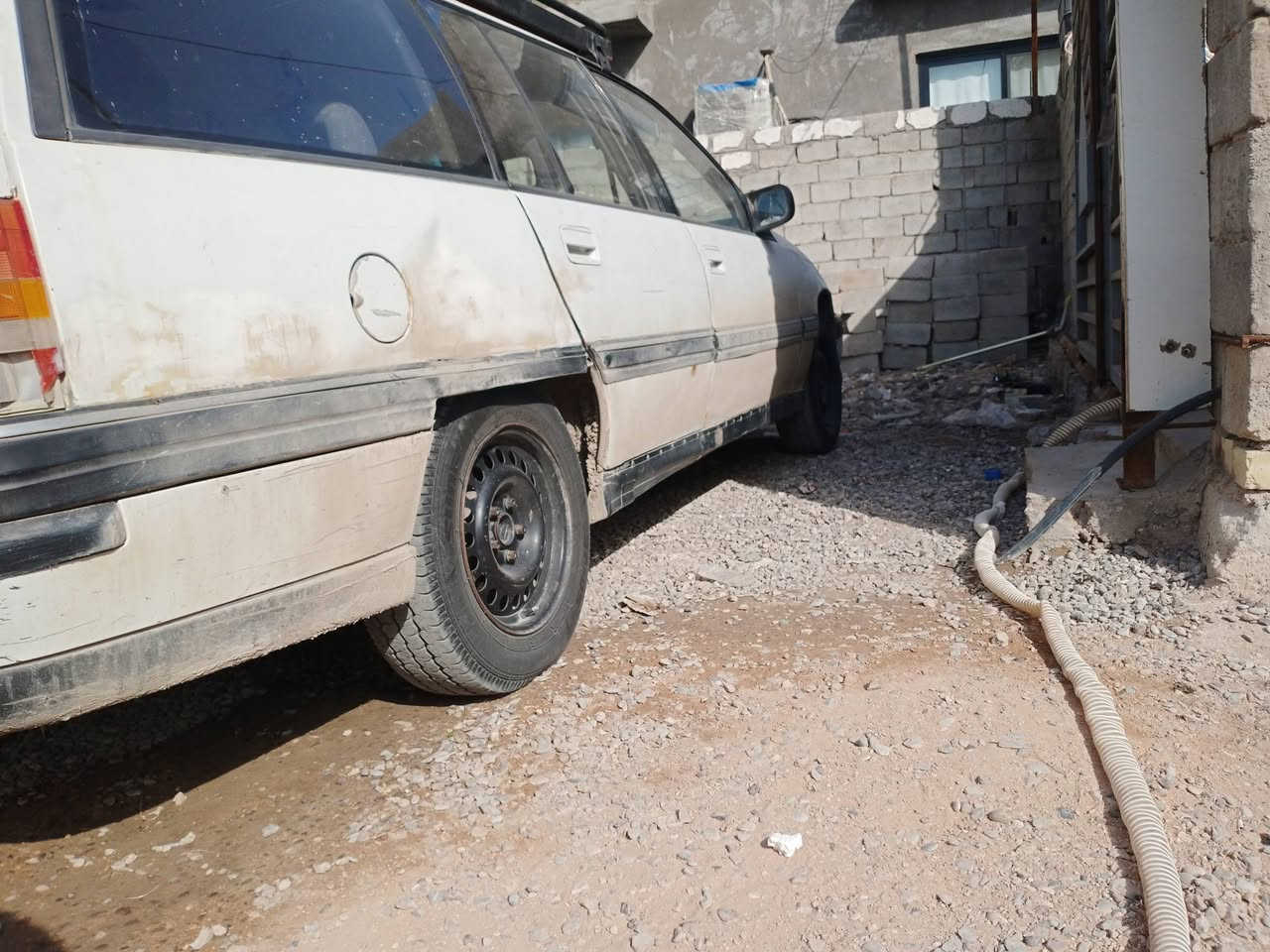 ياالله مرخصت الادمن المحترم عندي سياره للبيع اوبل اوميكه استيشن موديل 92 بغداد رقم جديد راعيهه يريد تحويل مكينه كير اكسل شرط تخم تاير جديد المكان بغداد جسر اديالئ الكرغوليه رقم الهاتف ***********   السعر 32
