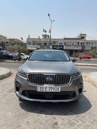 من رخصت الأدمن المحترم كيا سورنتو 2019 وارد امريكي حادثها بس بنيد ماشي...