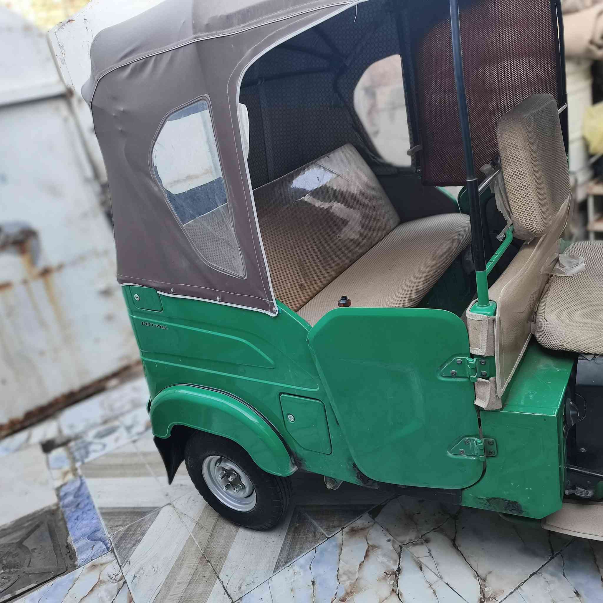 تكتب للبيع 2022 بيه سنويا للاستفسار. ***********
