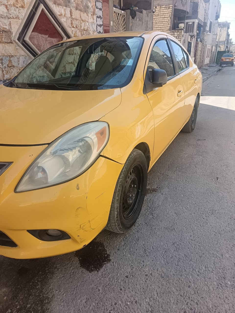 سلام عليكم للبيع نيسان فيرسه موديل ١٣ حادثه جاملغ امامي وشوي الباب اليمنيه محرك١٨٠٠ كير اوتماتك ايتي المرغوب السعر ٧٥ وبيه مجال بسيط *********** العنوان الخطيب الزراعي
