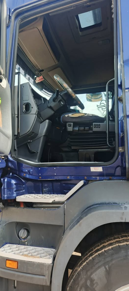 سلاوعليكم اسكانيه 2005اصل مكينه ثمانيه 500كير900تلاثه بثلاثه مجموعه 97مخففه 26تخم تايرسياره مكفوله رقم بصره بسمي رقم الهاتف***********
