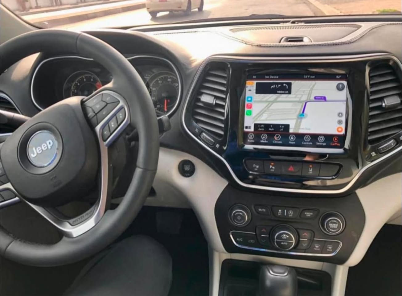 ‏Jeep بزون 2021 
محرك V6 

مواصفات لمتدد فول 
سيارة جاهزه ومابيها كل نقص 

حادثها بسيطه  فقط ب امريكا موضح بالصوره مع باب عكس سايق  تبديل 

اني مرقمها بيدي رقم اربيل رقم جديد 

ماشيه 57mi 

سيارة جاهزه من كلشي تايرات تايلاندي جدد  مبدلها 

صدر جديد قبل شهر مبدل كامل 

السعر 158  ورقة وبيها مجال للشراي 
متواجد بغداد/ زيونة او الاعظمية

***********  واتساب 

تحياتي للجميع…
