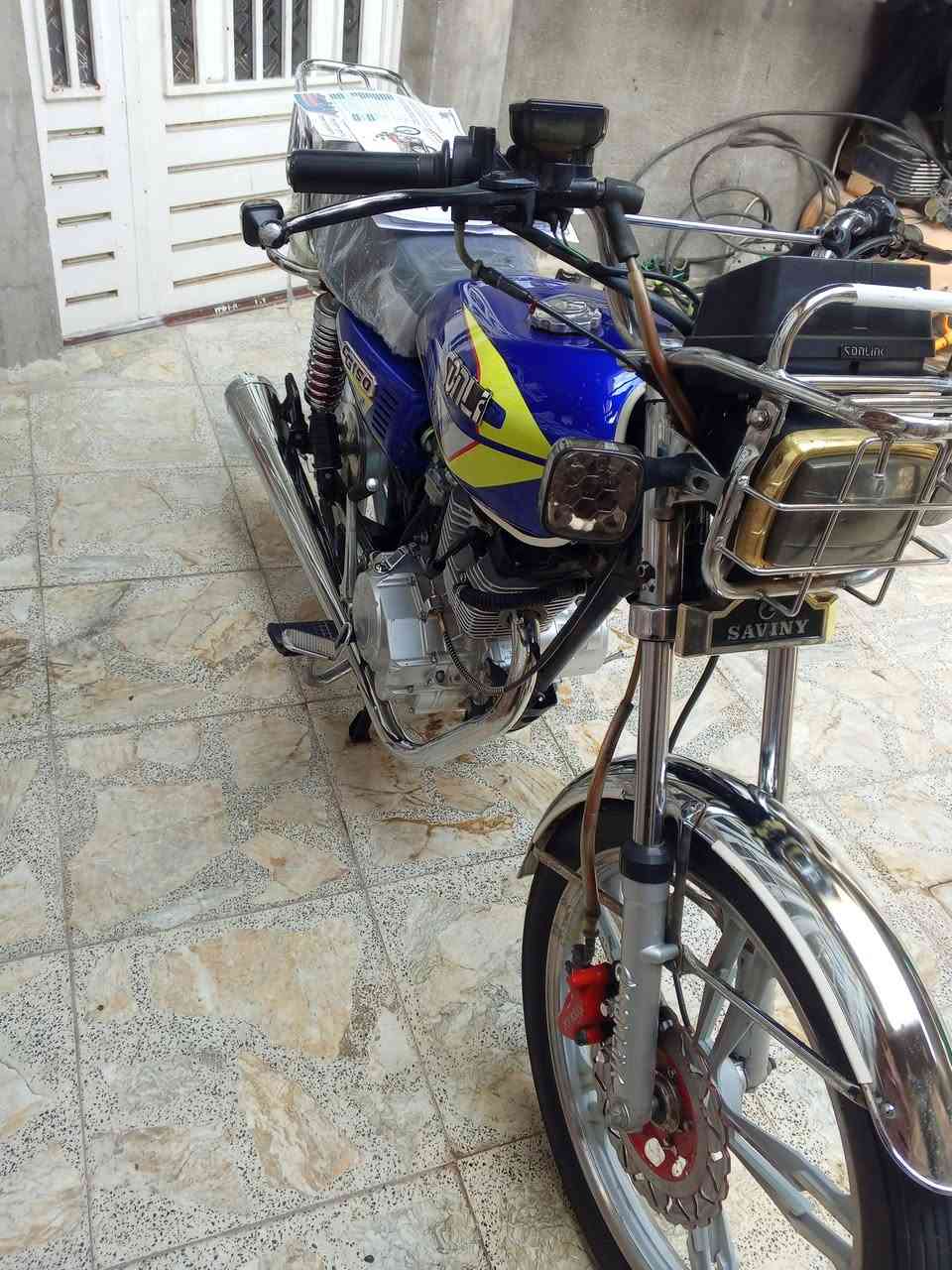 يا الله سلام عليكم ايراني موديل 24 إدراجه جديده ونظيفه ومرتبه كفاله عامه من كلشي تجي وتشوف لنضافه اريدها 675 وبيها مجال مكاني بغداد الغزاليه رقمي *********** وبي وتساب
