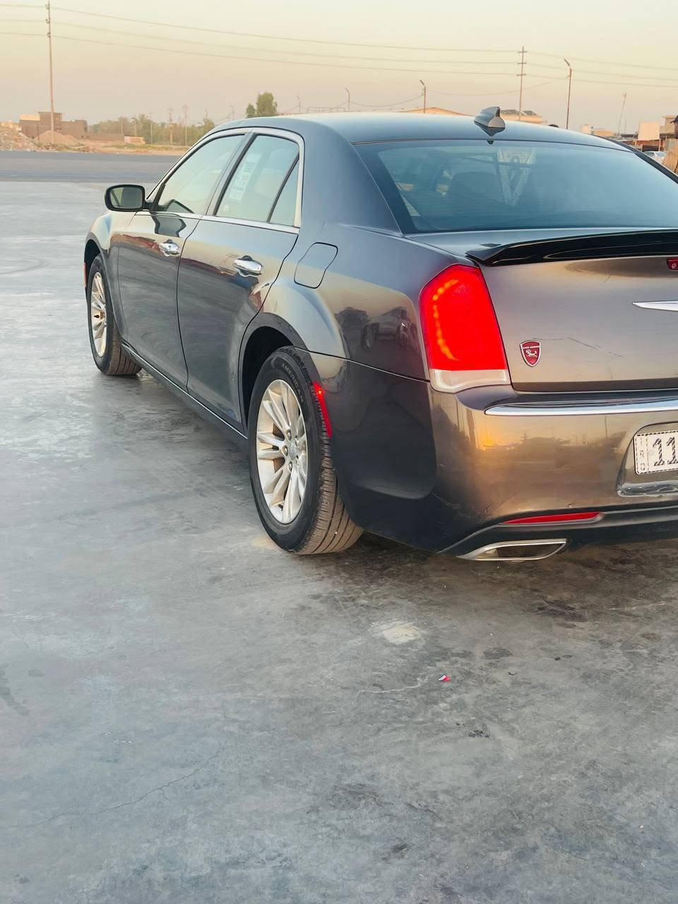 تحية طيبة/للبيع او مراوس
كرايسر اوباما 2018 بلاتنيوم رقم بغداد الدولي بأسمي وتحويل مباشر (رقم هزة سنوية جديد) السيارة تو ويل ستيرن كهربائي كشنات حار بارد وكهرباء جلد اصل داخل ابيض ملكي خزن ميموري حدادية وتخم تاير وويل مكسيكي الاصلي مكينة وكير كفالة ماشية90 Miاستخدام شخصي ونظيفة جدا مكاني بلصويرة للستفسار/*********** /سعرها190 >وبيها مجال ان شاء الله لسيارة بيها قطعة واحدة صبغ جاملغ السايق ارباك راجع سستم وبدون اي دواخل صور لحادث مرفقة مع الصور والتعجبة اني بخدمتة وربي يحفظكم ❤️
