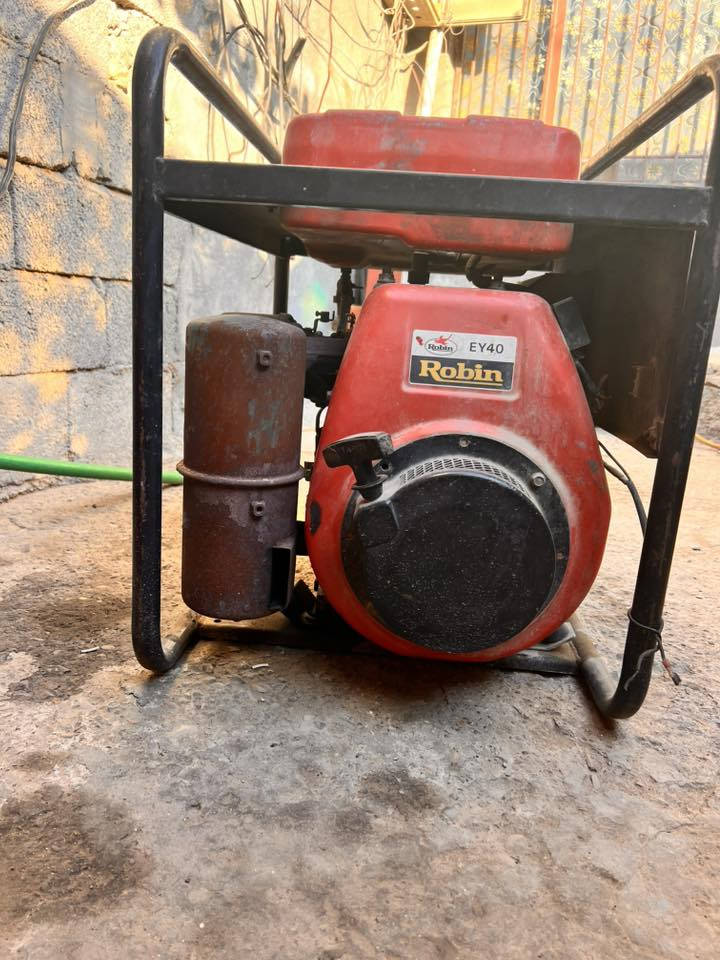 سلام عليكم
مولدات البيع 3
ثنين نوعية روبن
وحدة نوعية سوبارو 
السعر الواحد250
ومكاني بغداد حي البتول
الرقم ***********
