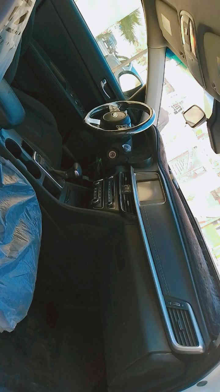 السلامو عليكم سياره كيه وبتيمه مديل 2020 معوقين بسنه 26 وربع تشر صير حره وارد مريكي بيه جاملغ جهت  سايق وشويه من البنيد  سعر 155 وبيه مجال ‏‪***********‬‏//‏‪***********‬‏
