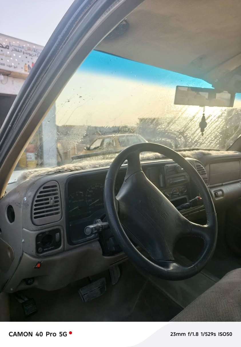 جي إم سي موديل 99 السياره حلوه وجاهزه فحل 8 برقي مكينه بلاد 8 السياره رقم كربلاء قاصرين سنويه عاج مكينه بيها دخان  بعد ما نقصها أي شي أريد اراوس بصالون أو بيكاب وأي سياره ناصيه والسعر 25 رقمي ***********
