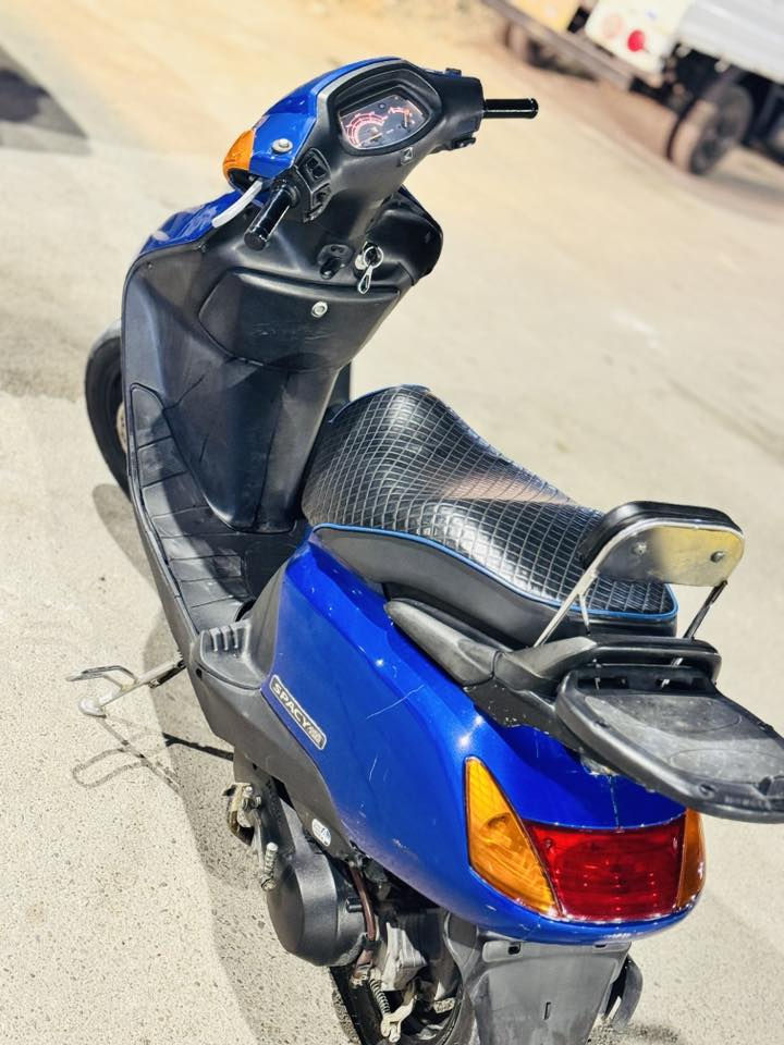 السلام عليكم
سبيسي ياباني مكفوله ما بيها نقص كهربائيات شغاله سلف هندر مكاني كوت داموك…السعر 1150وبيها مجال لاستفسار لاتصل *********** الخاص مغلق
