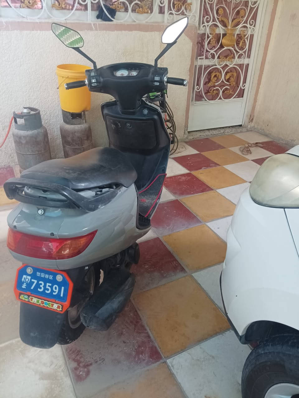 دراجه للبيع جديده مامفتوحه السعر 650 نادر الثانيه ***********
