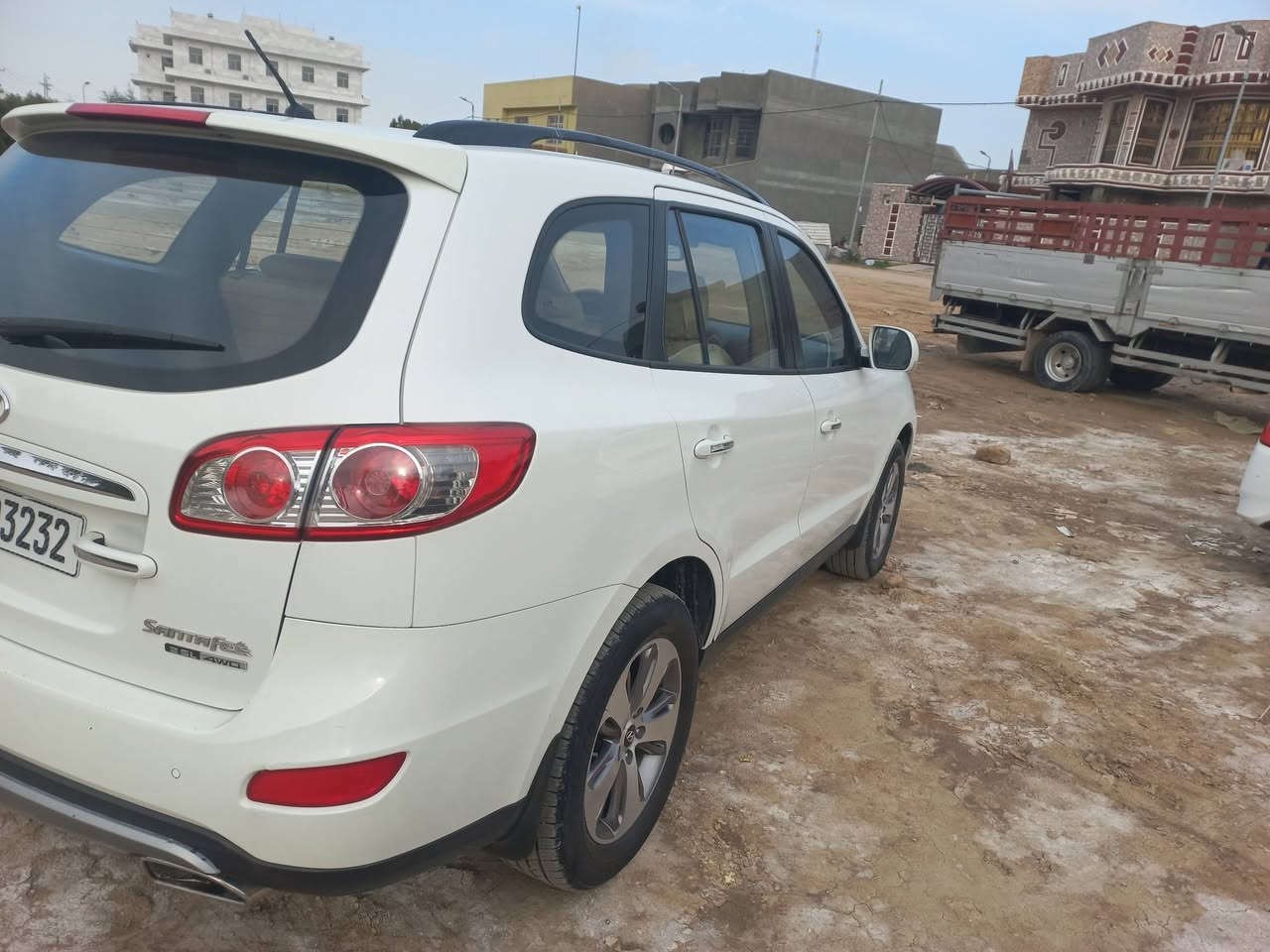 سنتافي ١٢ فول للأخير ستة سلندر كشن كهربائي فتحه تبريد تدفئة تحكم جهتين بيه باب السايق مبدل نفسه والباقي كفاله 
ماشية ١٦٢ 
رقم بغداد سنويه ٢٩ 
السعر ١٦٠ وبيه مجال 
رقم موبايل ***********
