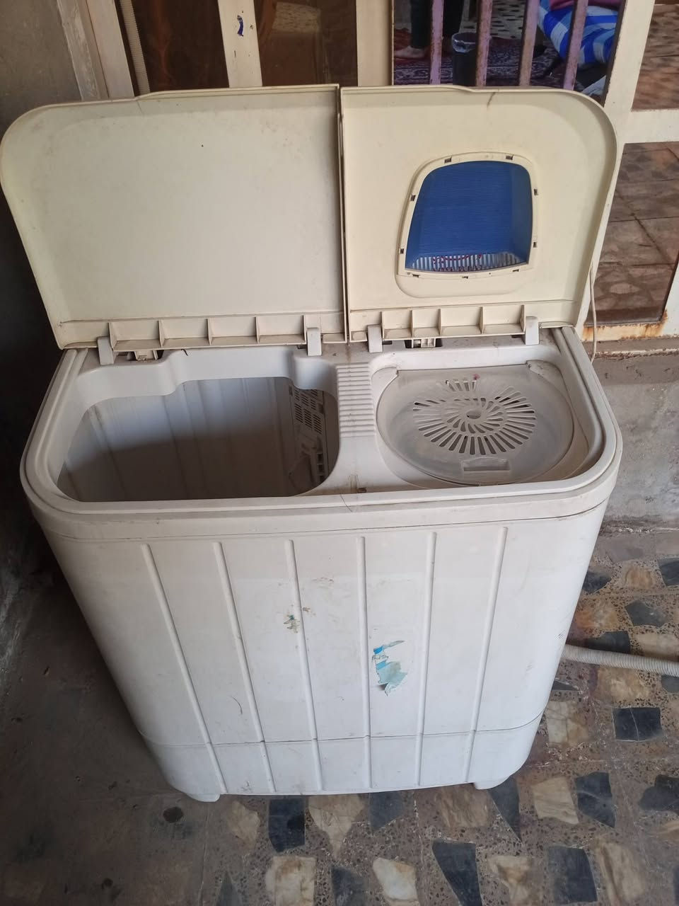 يا الله سلام عليكم غسالة للبيع مكان بغداد الشعب
السعر 100


**إذا كنت صاحب هذا الإعلان وتريد حذفه لأي سبب، رجاءا أرسل رسالة إلى الدعم الفني**