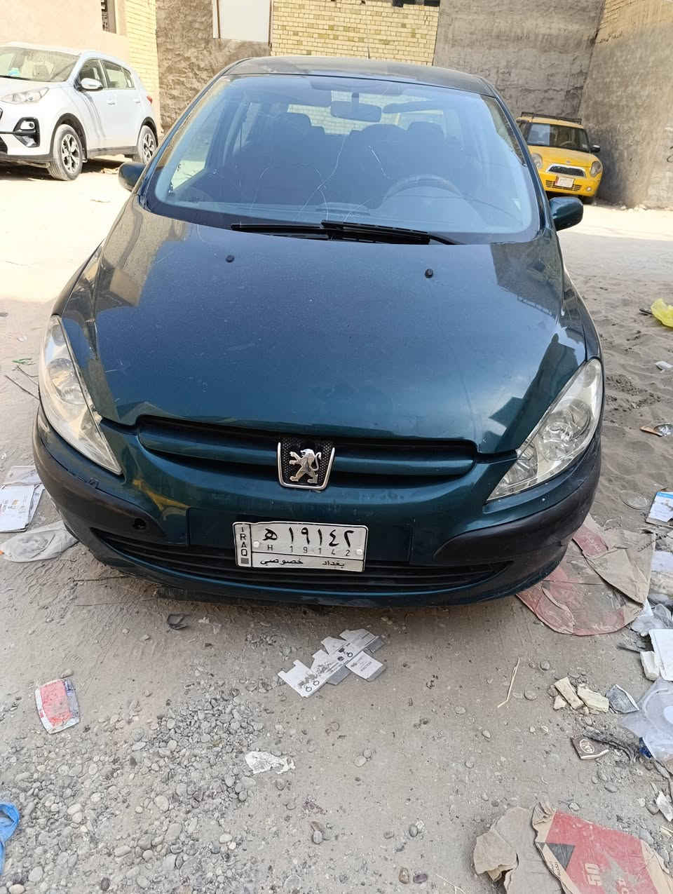 بيجو موديل 2005 اوتو بغداد باسم مره رقمها بغداد سنويتها صاقطه من 2023 كير ومحرك مكفول بيها طخطهات كما موضح بلصوره  رايدتها 40 وبيها مجال للشراي مع العلم عليها غرامات 600 الف على المره هيه تدفعها  واي تفاصايل خابر وتدلل مكاني بغداد الكريعات هاتف ***********
