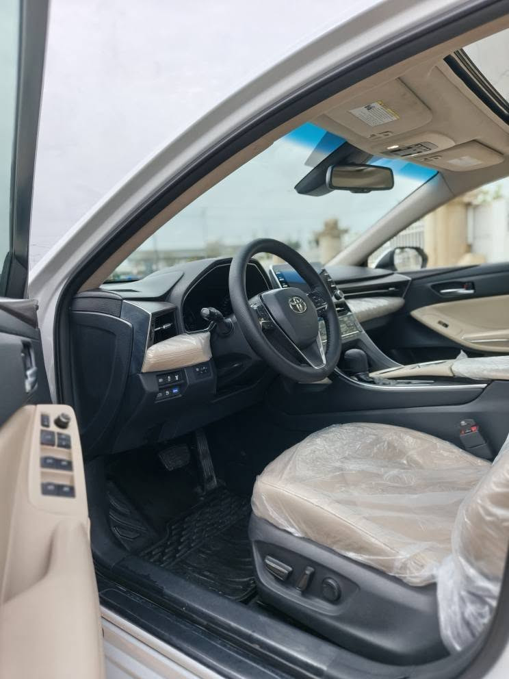 ئەڤەلۆن 2020 خەلیجی V6 ، XLE 
170 هەزار ڕۆیشتوە 
هەردوو کوشن هیتەر کارەبایی بەسمە سلاید 
پێش و پشت حەساسە کامیرەی دواوە 
ڕادار و خەتی جادەیە، ئۆتۆ هۆڵدە ،سێ مۆدە
وایەرلێس جارچ . برێک بەسمەیە
گێڕ و مەکینە کارەباییان هەموو بەشەرتە کەپسە
بەناوی خۆمانە،
کەمێک pdr هەیە ، 
شوێن هەولێر 
*********** واتساب ڤایبر هەیە.
سعری 263 وەرەقەیە أربيل, العراق
