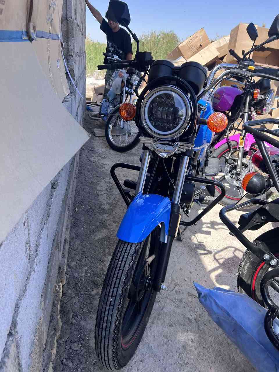 سلام عليكم شباب وصلت وجبه دراجات دايوان  الموديل 26. ونامه الموديل 26 بجميع الوانه.
الأسعار وتفاصل ادخل على الفيديو وشوفه.   ،
معرض أبن الحجي كوت الكريميه 🏍️🔥🏃🏻 الاتصال ***********
