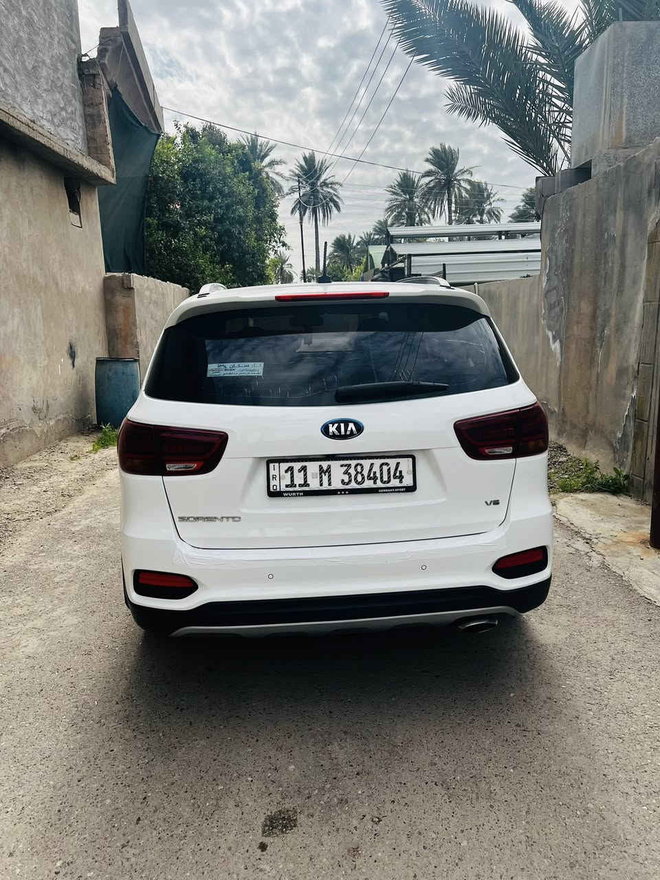 كياسورنتو خليجي بنو راما موديل ٢٠١٨ كفاله عامه السونار بلمنشور ماشيه ٩٥ الف كير محرك صدر تايرات كله جديد رقم بغداد انكليزي بااسمي مكان السياره صلاح الدين// الضلوعيه السعر ١٤٠ بيه مجال /////***********////***********
