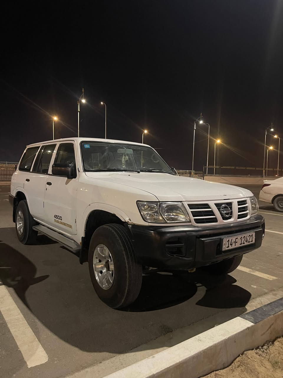 نيسان باترول 2003
كابريتر محرك 4500

كير عادي

 رقم بصرة سنوية 2030

 سيارة كير ومكينة البلاد

 سبير

 مقاعد جلد مدوشمة لحماية المقاعد

تخم تايرات شاهين جديد 

 تكاية عدد 2

داخل نظيف 

مكان السيارة البصرة قرب جامعة المعقل جديدة 

***********/***********

