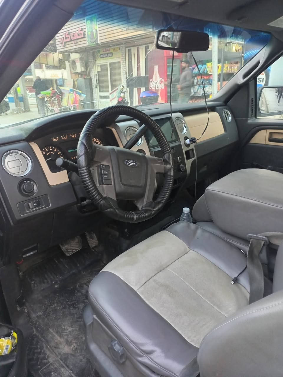 فورت موديل ١٢ بدون حادث كلين مكينه ٨ حجمه ٥ تالاف سعر ١٠٥ بيع او مراوس حسب قناعه مكاني ديوانيه ***********
