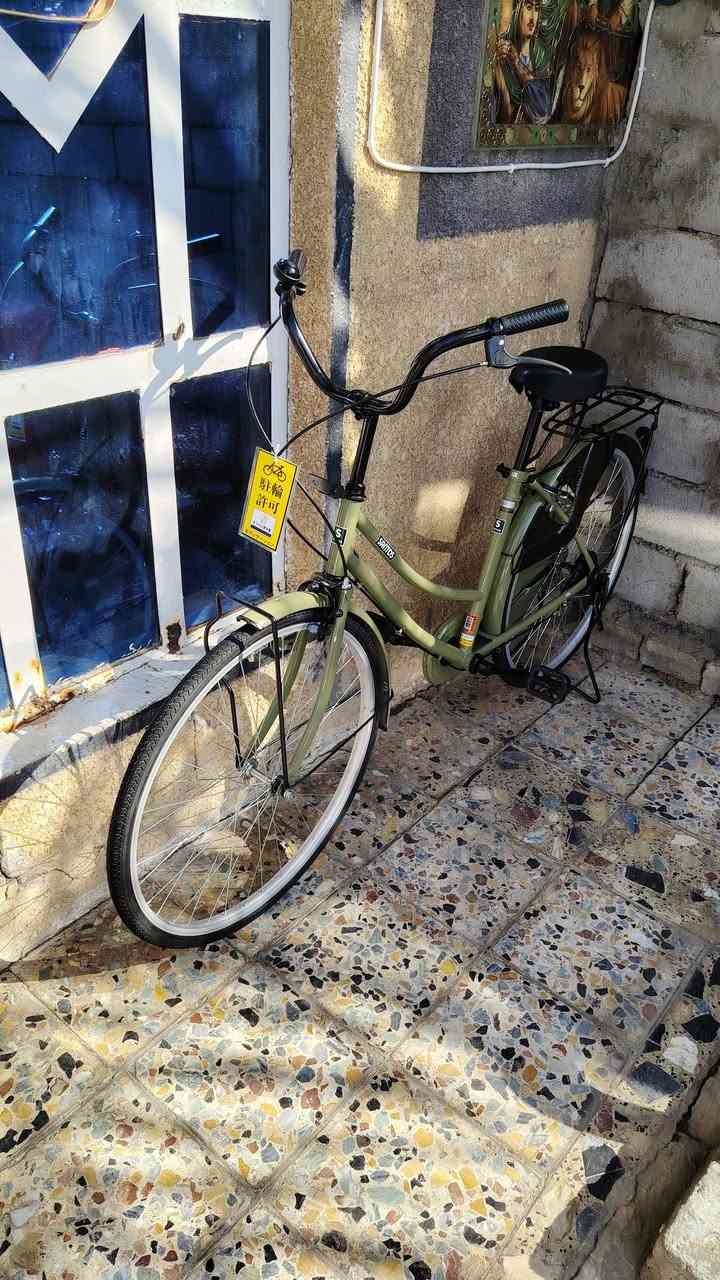 السلام عليكم  باسكل للبيع  موديل 2022جديد ماصارلي شهر من نزلته شركه سانتوس العنوان بغداد الرقم  واتساب***********
