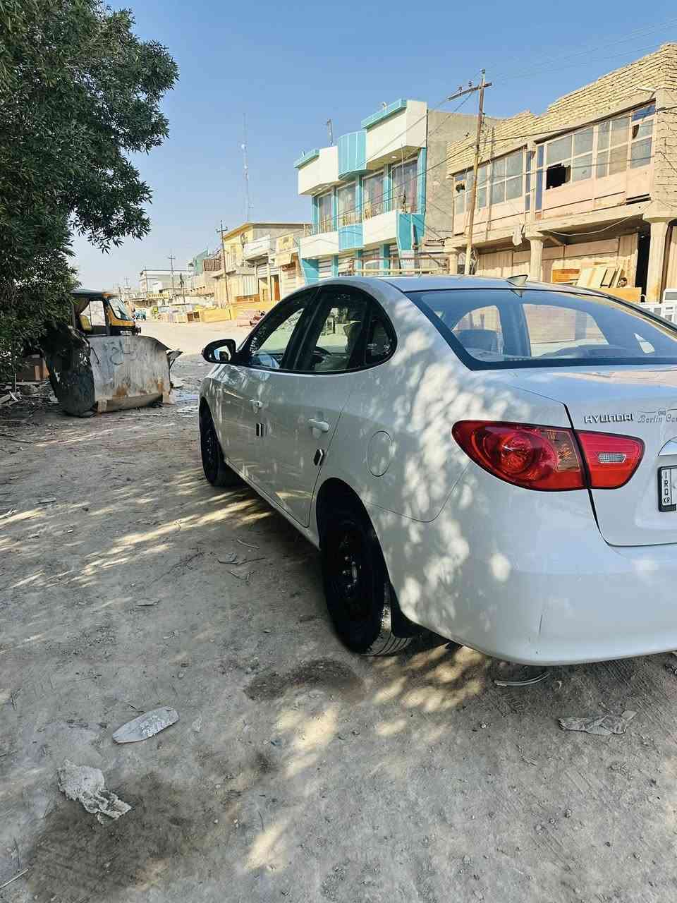 السلام عليكم النترا موديل 2010 مكينة 1600كفالة عامة السونار مرفق بل صور ماشية 163الف للاستسفار الاتصال *********** بابل جبلة
