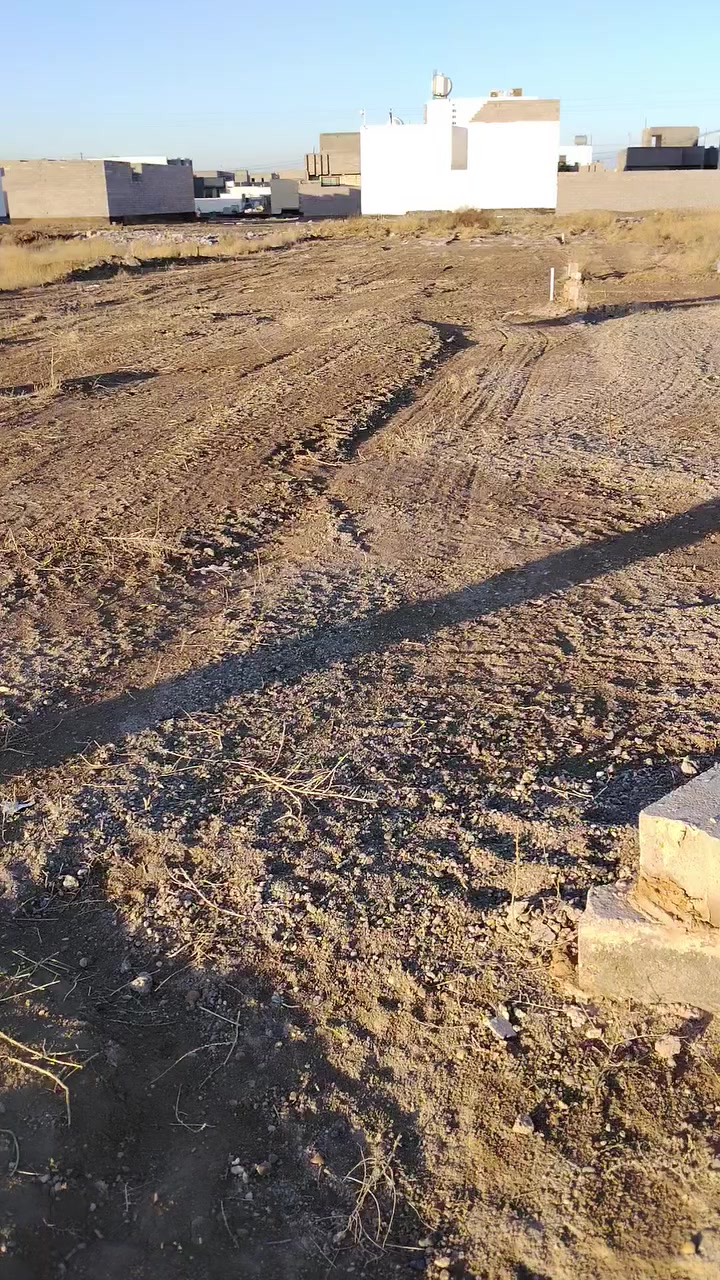 قطعتين طابو صرف الزراعه الثانيه خلف سكه سند ابيض المساحه 229والقطعه الثانيه 247متر واصلها كهرباء وماء والمنطقه مسكونه *********** التوزيع الجديد
