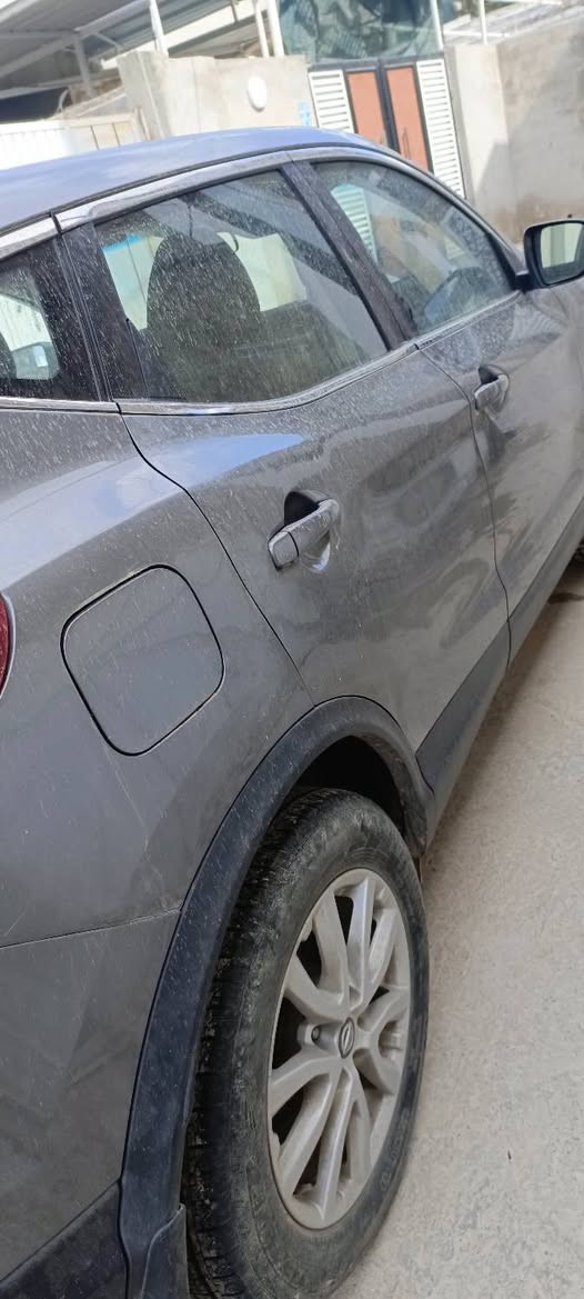 سيارة نيسان للبيع روج اسبورتج رياضي الموديل ٢٠٢١  نفطي ماشية ٢٥ ميل السعر ١٥٠ بي مجال للتواصل *********** و***********

المواصفات دفع رباعي 
محرك عادي ٢٠
مرايا كهربائي
سويج 
تحكم سرعة. 
شاشة عرض 
قطعتين تبريد
الضرر أمامي بند مبدل مع جاملغ من المنشأ إيريك طاك
