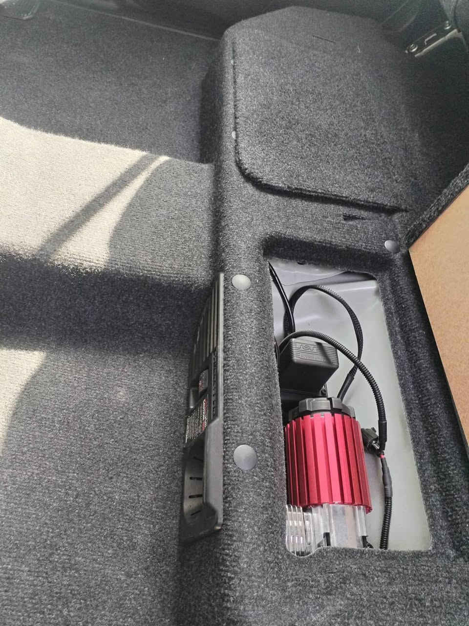 هايلوكس أفنجر 2025 سعودي فول مواصفات ام المنفاخ زيرو ماشيه 10 ألاف خمس كامرات محيطيه رقم أربيل مكلف بلنشر للأستفسار اتصل ***********
