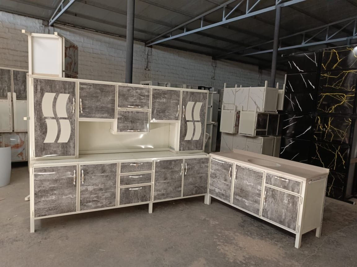 كاونتر المنيوم 
مترين ونص ارضي وملحق وسنك متر ونص 
السعر 375
توصيل بغداد مجاني 
محافضات حسب البعد


**إذا كنت صاحب هذا الإعلان وتريد حذفه لأي سبب، رجاءا أرسل رسالة إلى الدعم الفني**