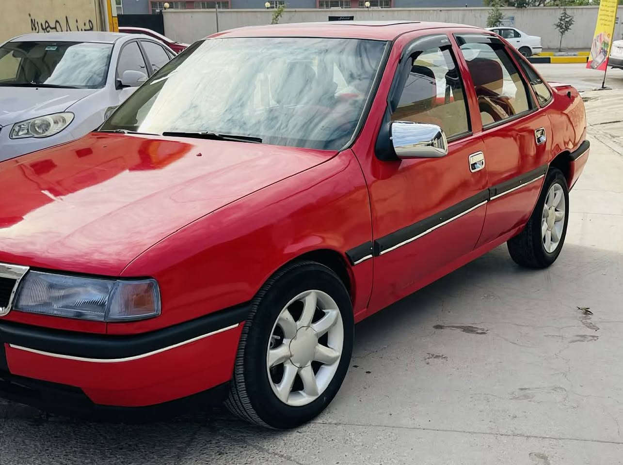 اوبل فكترا 1992 حجم 18
رقم بغداد مشروع وطني جديد لحد2027
محرك 18 كير عادي سقف سلايت abs 
سيارة جاهز شرط محرك كير كهربائيات كلها شرط
سيارة بيها طخة خفيفة من صندوق ماواصل حوش 
امبين في صورة  
السعر42$ورقة وبيها مجال 
مكان دوز خورماتو 
***********
