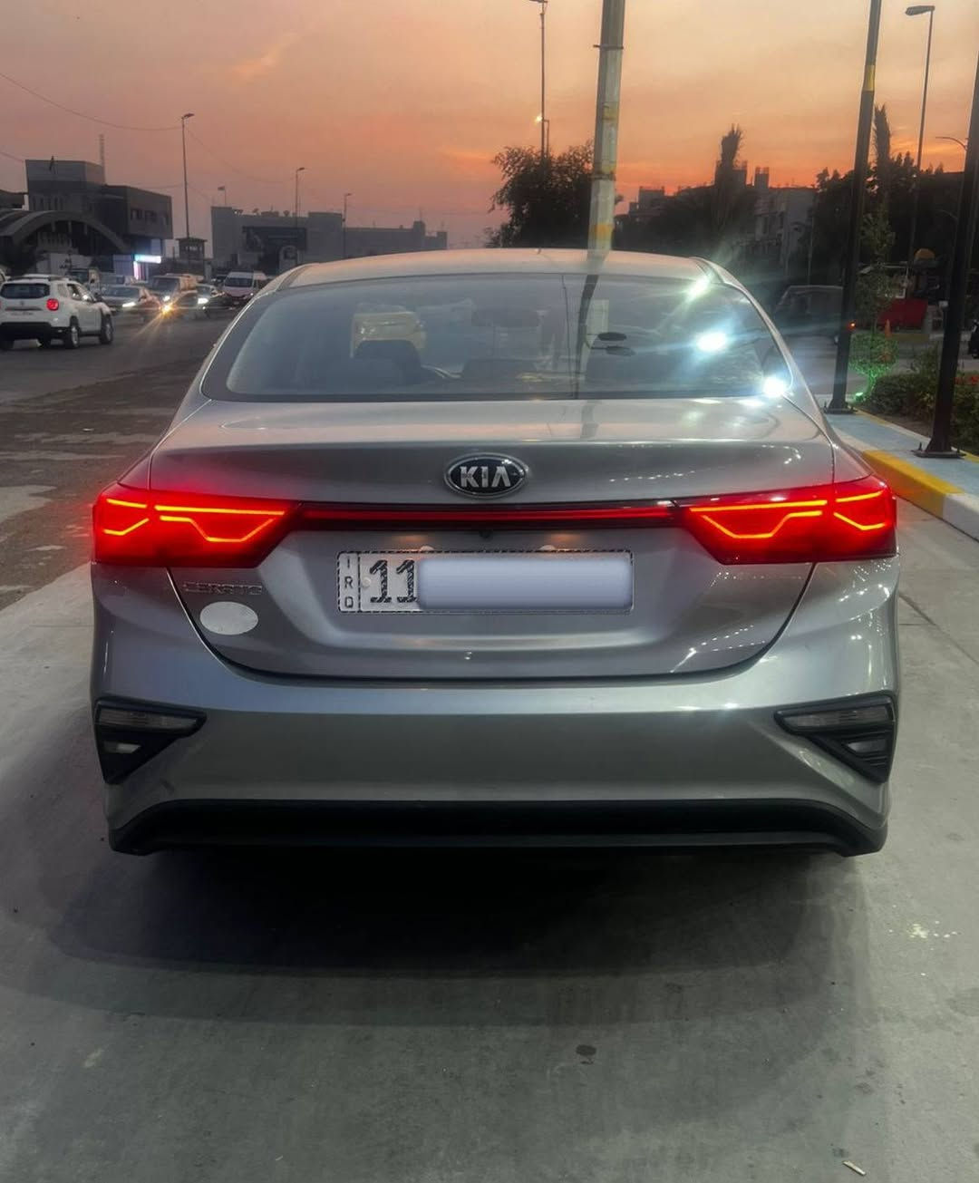 2019  رقم بغداد دوالي الجديد هزة جديده مكينه 1600

مكفوله كفاله عامه فقط بارد 4 اصابع باقي سياره شرط كله سليم  سياره جديده كير محرك تبريد مكفولات تخم تاير جديد 

المواصفات

ويل كب/اشاره بلمري/مري شفط/بلاجكتور نهاري ليلي/حساس خلفي/

تحكم استيرن/تبريد قطعتين/

شاشه +كامره/ خمسة ويل كب

استخدام شخصي السياره ماشيه 75

مكاني السماوه الوركاء 

رقمي  ***********
