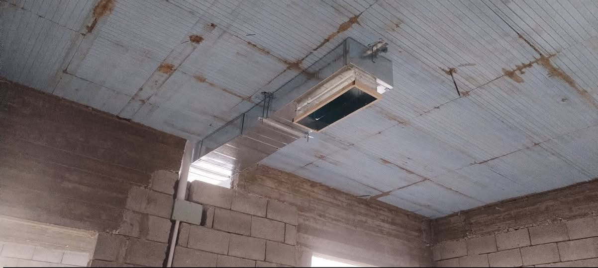 🔥حر الصيف بعد ما يهمك ويانا!
👷‍♂️ نركبلك دكتات تبريد مركزي باحترافيه تامه 👷‍♂️
وهواء متوازن بكل زاويه من بيتك 
شغل نضيف ـــ مغ ضمان ــ والتزام بل مواعيد 👌

خلي راحتاك علينا 
التواصل 
***********
***********

