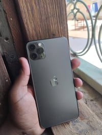 ايفون ١١ برو ماكس • ٢٥٦ • زيتوني